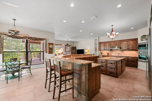 Image 12 of 55 For 162 Riverwood