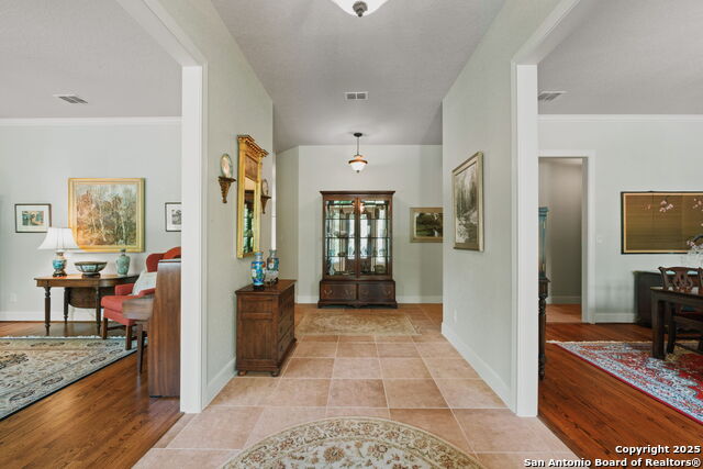 Image 6 of 55 For 162 Riverwood