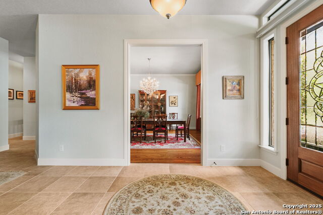 Image 7 of 55 For 162 Riverwood