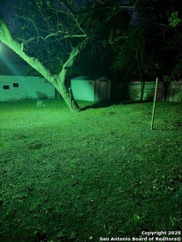 Image 10 of 11 For 310 Southcross W