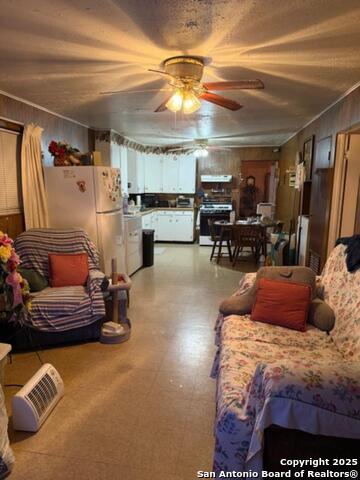 Image 2 of 11 For 310 Southcross W