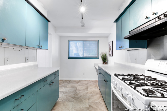 Image 15 of 32 For 232 Silver Sands