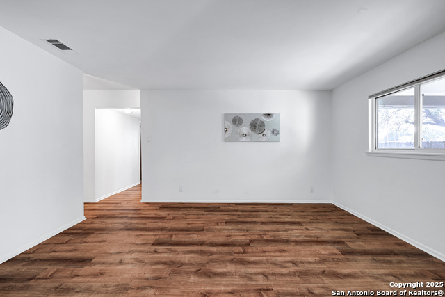 Image 17 of 32 For 232 Silver Sands