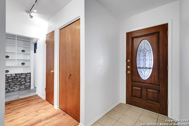 Image 22 of 32 For 232 Silver Sands