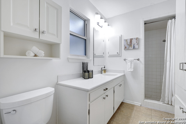 Image 5 of 32 For 232 Silver Sands