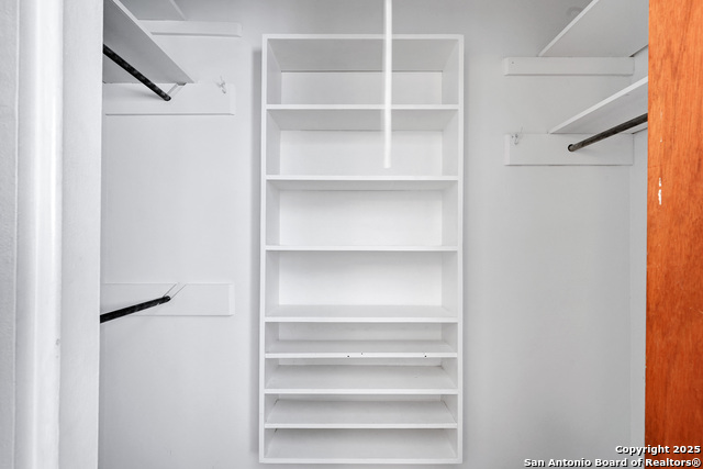 Image 6 of 32 For 232 Silver Sands