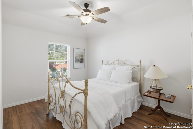 Listing photo id 18 for 2815 Wild Cherry