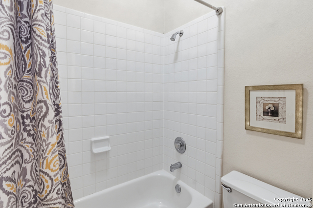 Listing photo id 20 for 2815 Wild Cherry