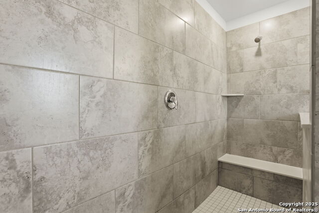 Image 23 of 33 For 11527 Arabette