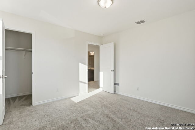 Image 27 of 33 For 11527 Arabette