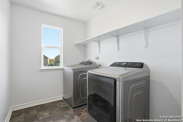 Image 31 of 33 For 11527 Arabette