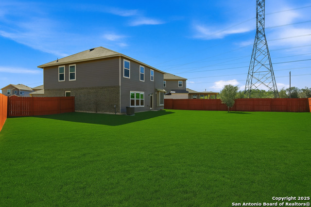 Image 32 of 33 For 11527 Arabette