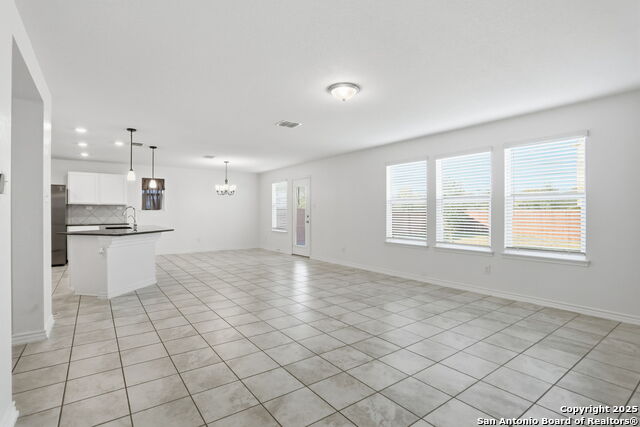 Image 8 of 33 For 11527 Arabette