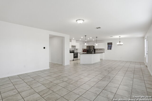 Image 9 of 33 For 11527 Arabette