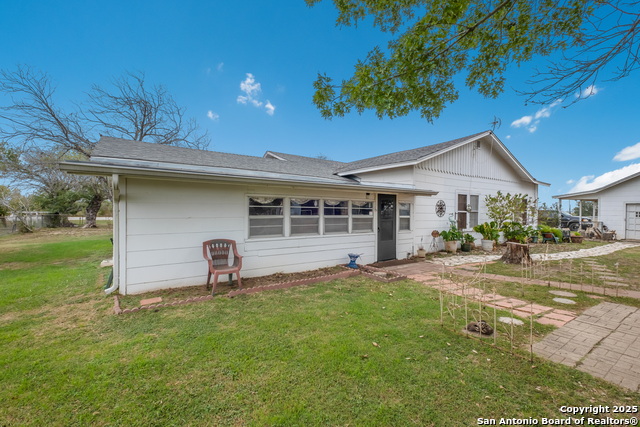 Image 21 of 27 For 461 Highway 173 S