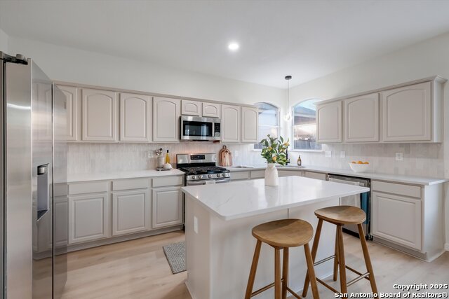 Image 12 of 32 For 8907 Imperial Cross