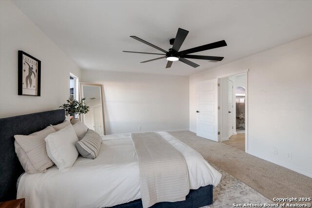 Image 17 of 32 For 8907 Imperial Cross