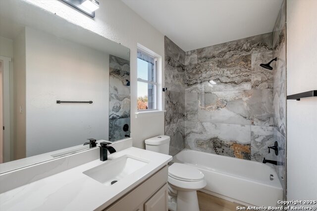 Image 28 of 32 For 8907 Imperial Cross