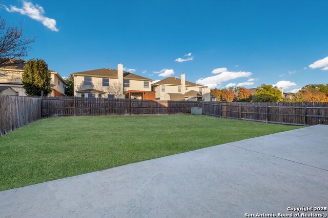 Image 30 of 32 For 8907 Imperial Cross