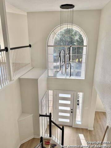 Image 4 of 32 For 8907 Imperial Cross