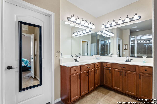 Image 20 of 40 For 9919 Copper Rise