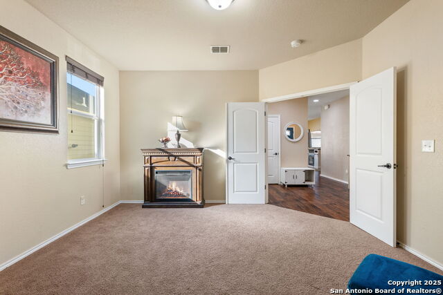 Image 32 of 40 For 9919 Copper Rise