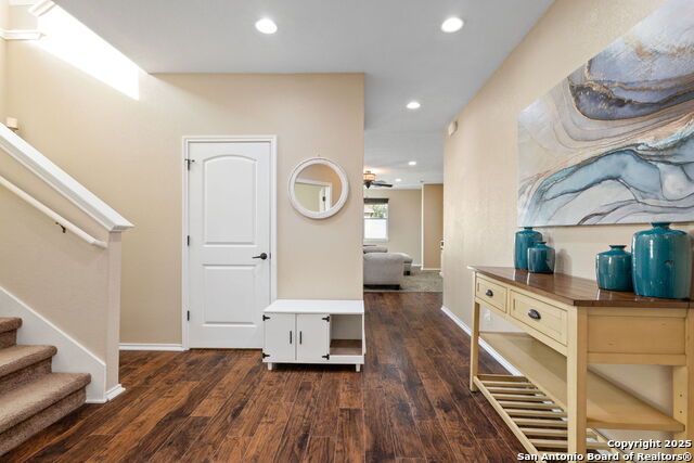 Image 4 of 40 For 9919 Copper Rise