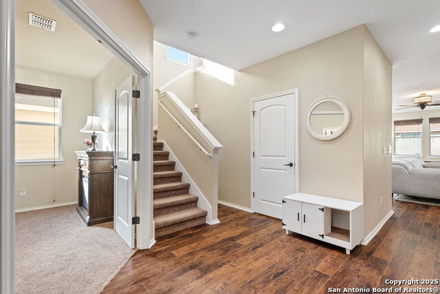 Image 5 of 40 For 9919 Copper Rise