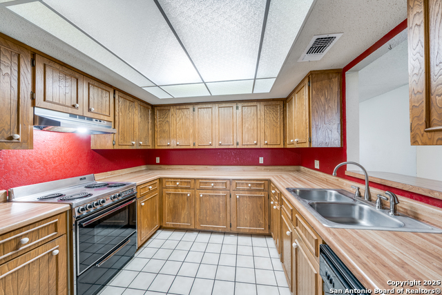 Image 13 of 33 For 111 Oldtowne