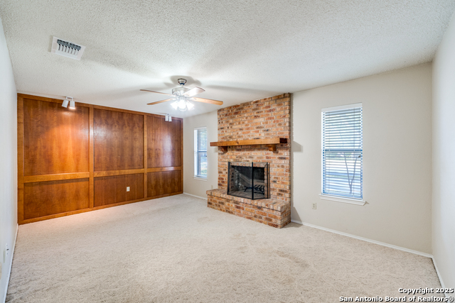 Image 9 of 33 For 111 Oldtowne