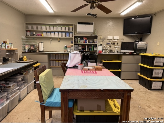 Image 12 of 15 For 28133 Windwood Dr E