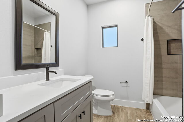 Listing photo id 12 for 574 Indian Scout