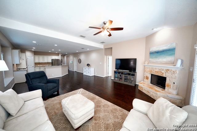 Image 10 of 50 For 12016 Vignette