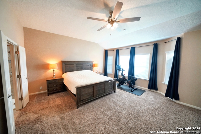 Image 18 of 50 For 12016 Vignette