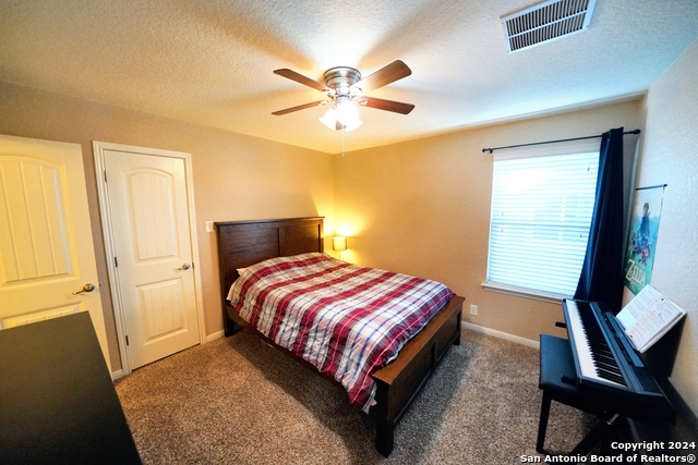 Image 33 of 50 For 12016 Vignette