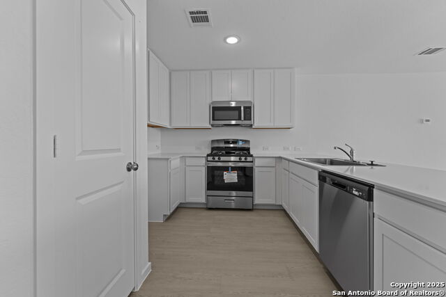 Image 2 of 21 For 3841 Swift Fox Rd