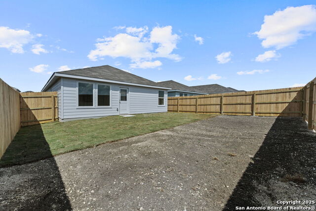 Image 20 of 21 For 3841 Swift Fox Rd