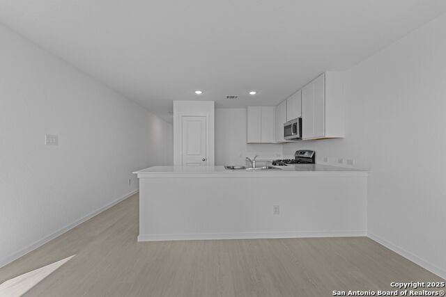 Image 8 of 21 For 3841 Swift Fox Rd