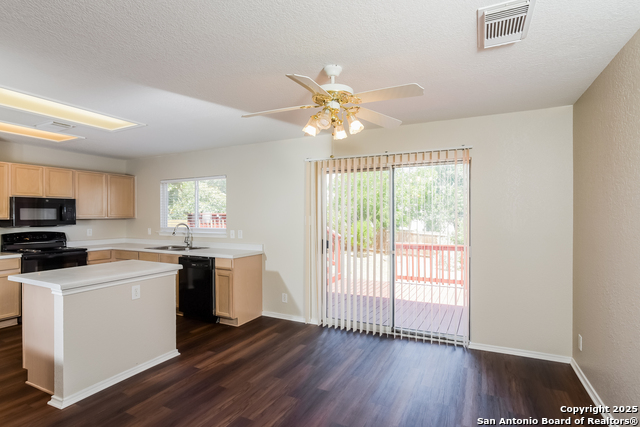 Image 7 of 15 For 7139 Elusive Pass