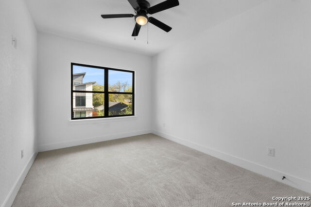 Image 16 of 41 For 111 Dowdy  