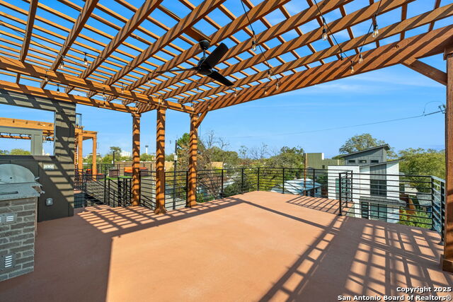 Image 26 of 41 For 111 Dowdy  