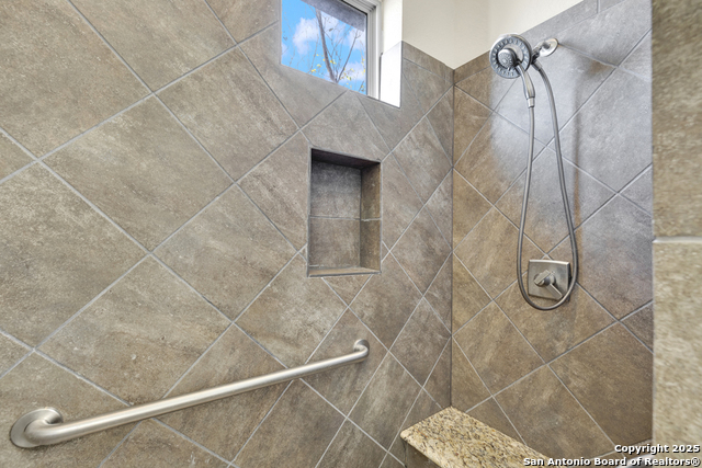 Image 28 of 50 For 1931 Rothschild