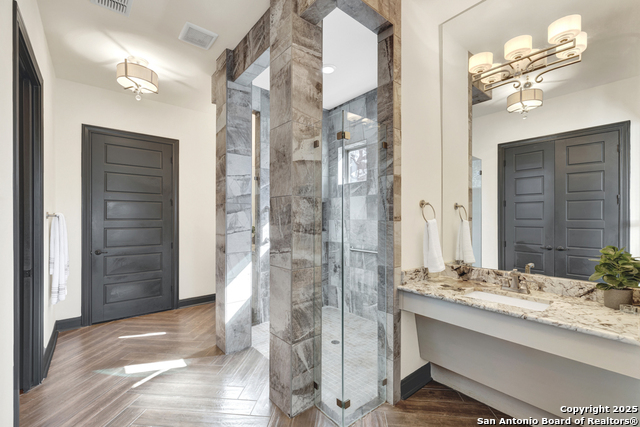 Image 30 of 50 For 1931 Rothschild