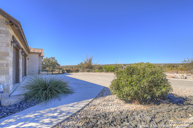 Image 40 of 50 For 1931 Rothschild