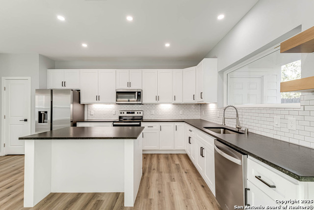 Image 10 of 26 For 811 Nevada  # 2