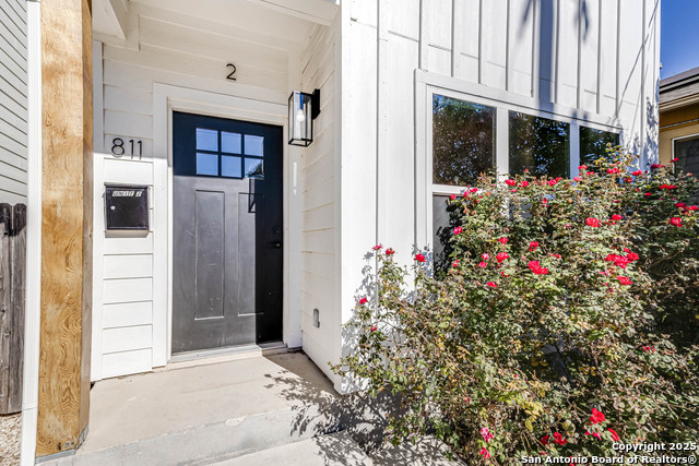 Image 2 of 26 For 811 Nevada  # 2