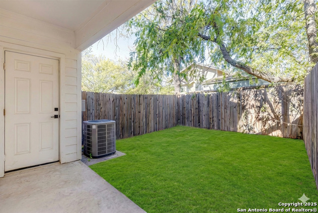 Image 25 of 26 For 811 Nevada  # 2