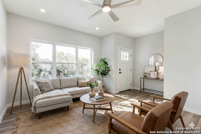 Image 4 of 26 For 811 Nevada  # 2