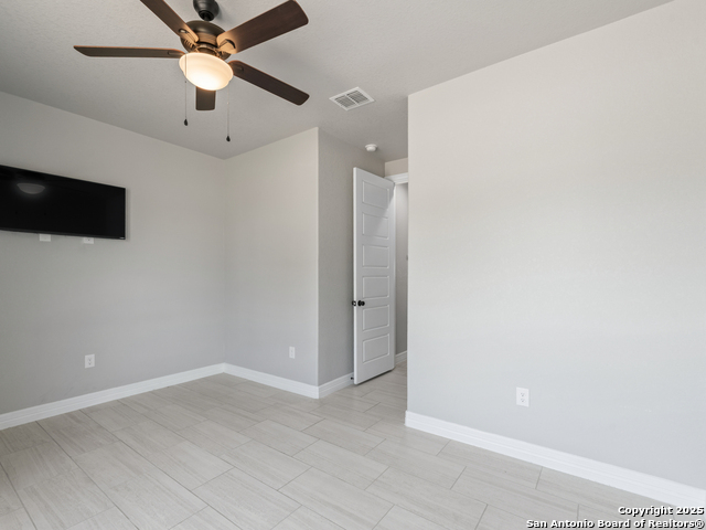 Image 16 of 49 For 132 Medium Meadow