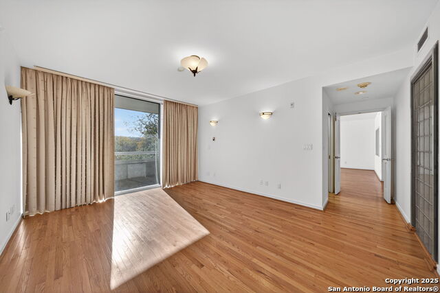 Image 22 of 35 For 200 Patterson  Apt 210